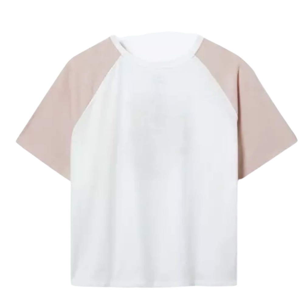 Size 1: Torrid Strawberry Shortcake x My Melody Cotton Crop Raglan Tee - Picture 2 of 6